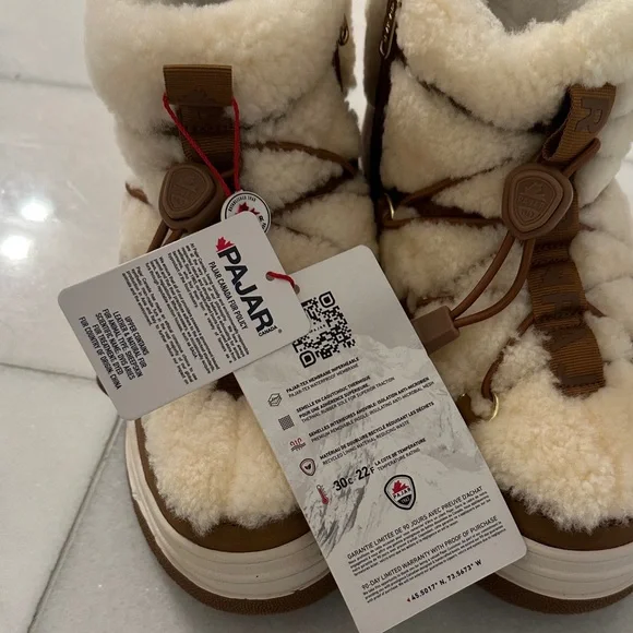 Pajar Cream and Brown Shearling Janie Boots - Picture 6 of 6